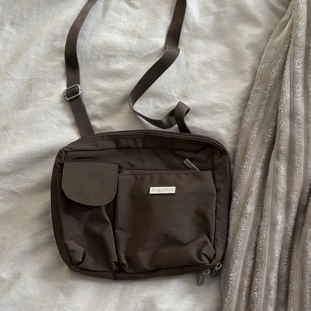 Baggallini Dark Brown Messenger Bag